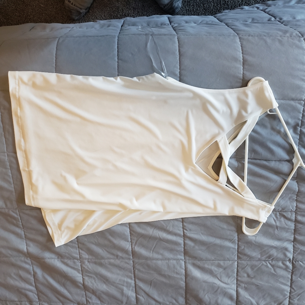 Nine West Sleeveless Blouse